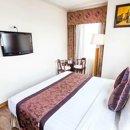 Golden Central Hotel Saigon-3